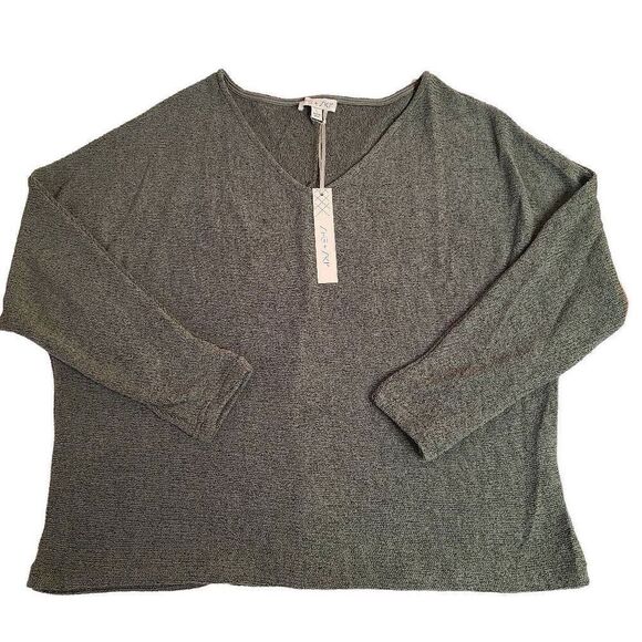 She + Sky Womens NWT Sage Green V-Neck Sweater Large - Picture 1 of 11